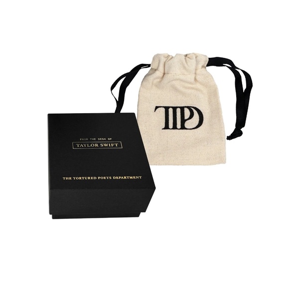 Taylor Swift The Tortured Poets Department TTPD Official Merch Gold Necklace - Picture 4 of 4